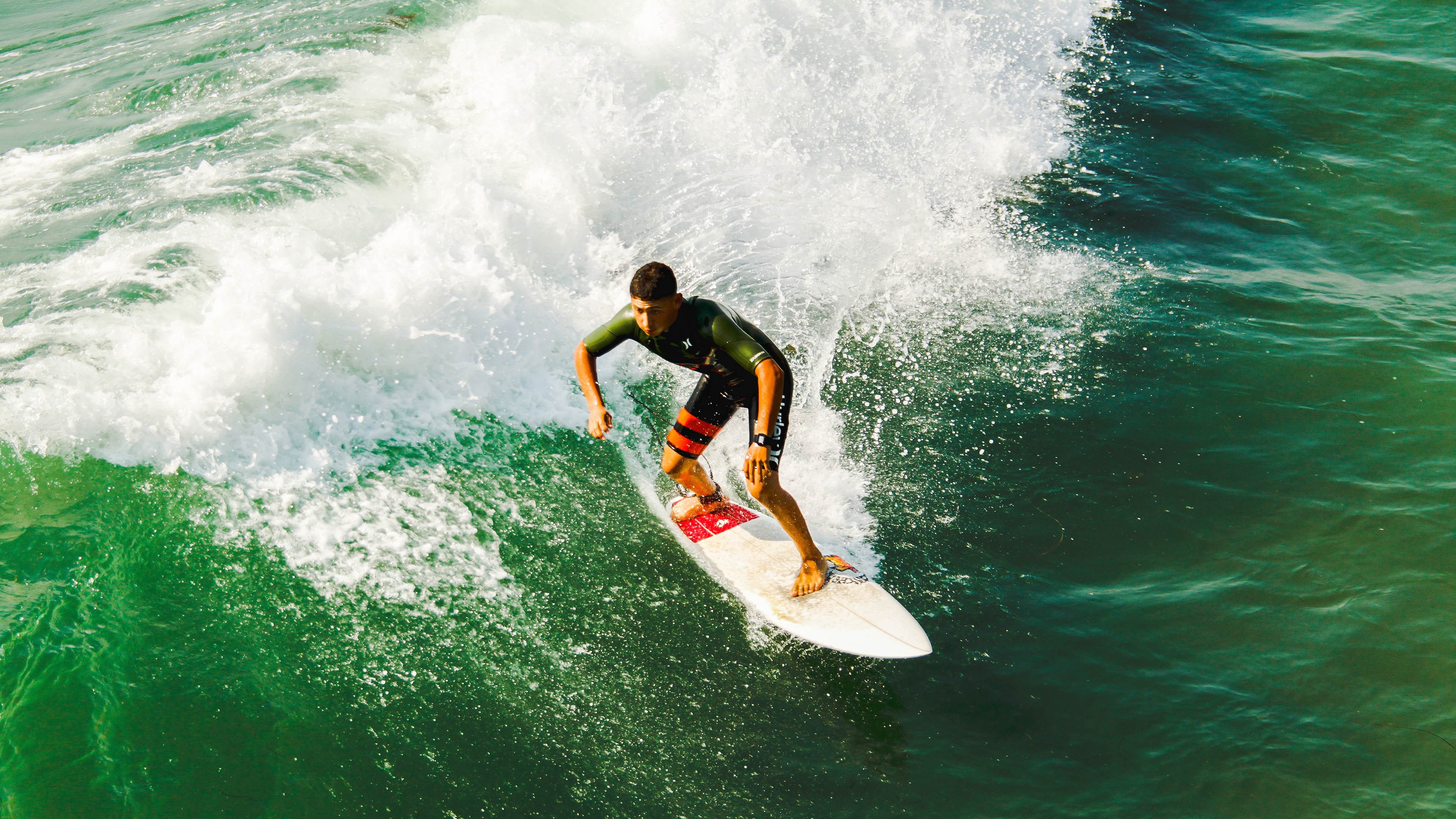 《高校电竞专业火热招生，电竞教育步入正轨》，哪18所高校开办电竞专业